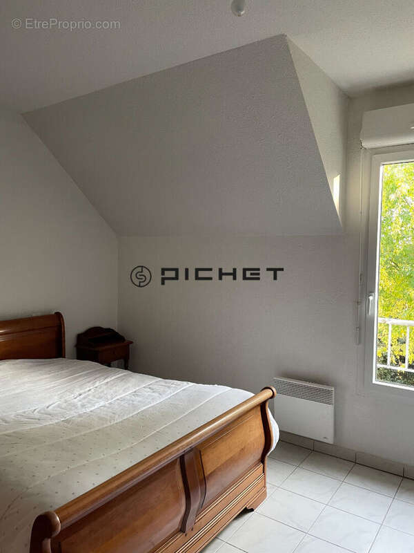 Maison à LA CHAPELLE-BOUEXIC