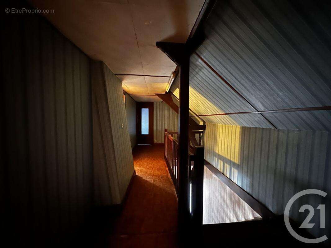Maison à ATTIN