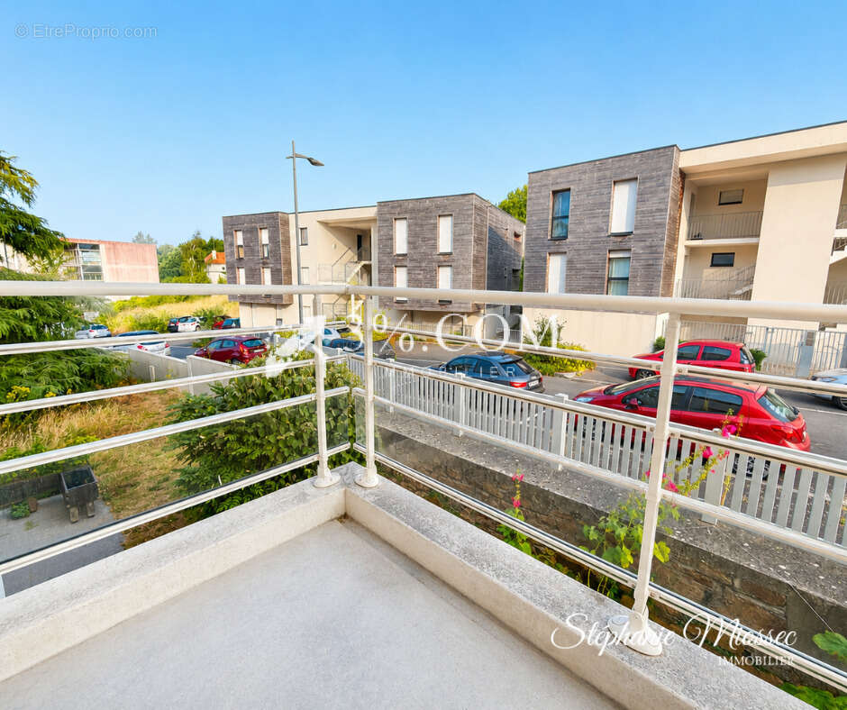 Appartement T2 de 40,93 m2   Balcon sud   Parking - photo 9