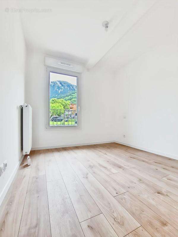 Appartement à SAINT-GERVAIS-LES-BAINS