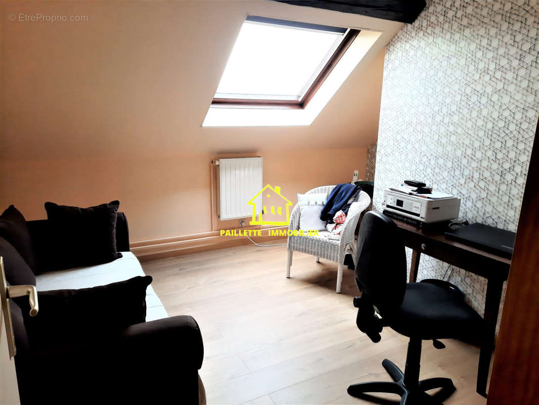 Maison à SAINT-ROMAIN-DE-COLBOSC