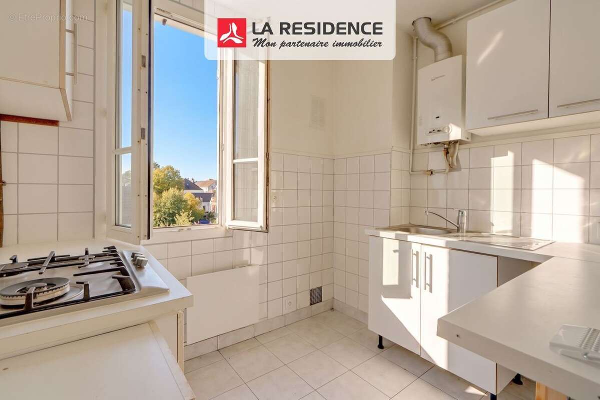 Appartement à BEAUCHAMP