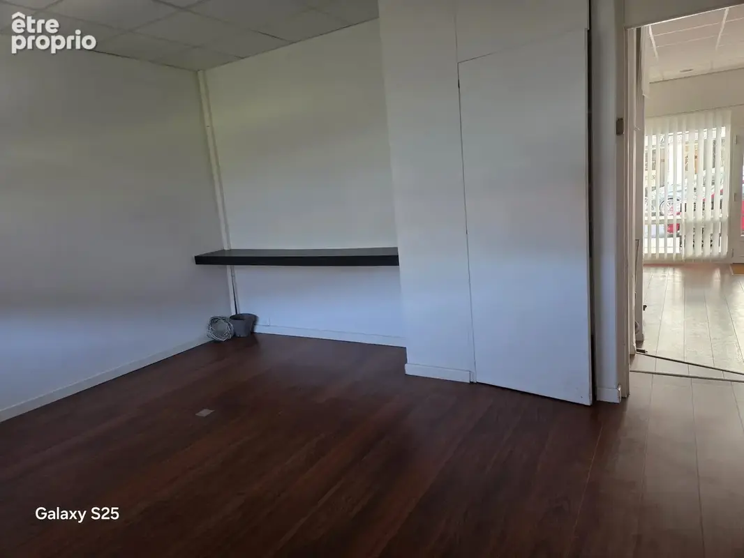 Commerce 96 m² à vendre à Hyeres (83400) - photo 5