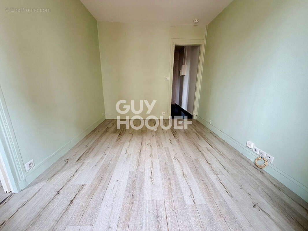 Appartement à LE PERREUX-SUR-MARNE