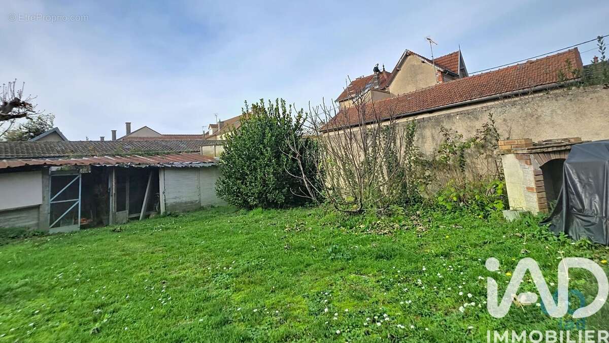 Photo 9 - Maison à ROMILLY-SUR-SEINE