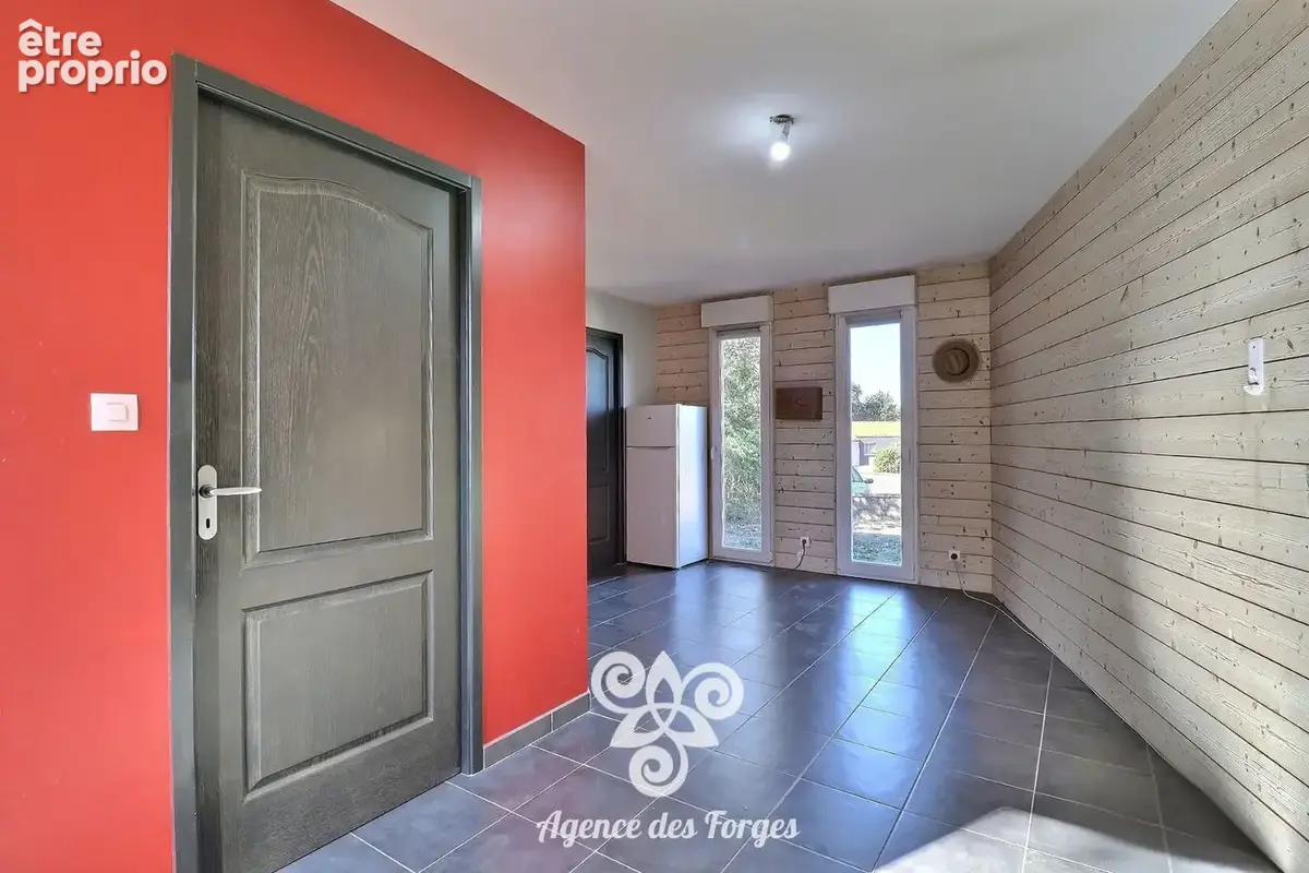 Maison de 132m² / 4 chambres / sous sol / Bégrolles En Mauges - photo 7