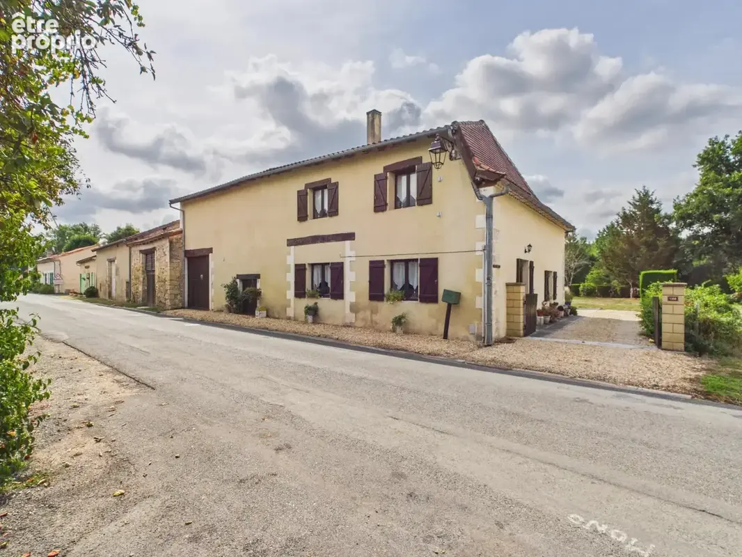 Maison à PONTEYRAUD