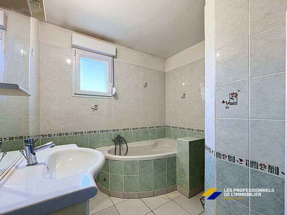 Maison 4 pièces 95m2 - photo 5