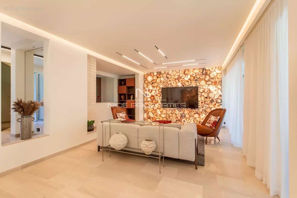 Maison à SAINT-JEAN-CAP-FERRAT