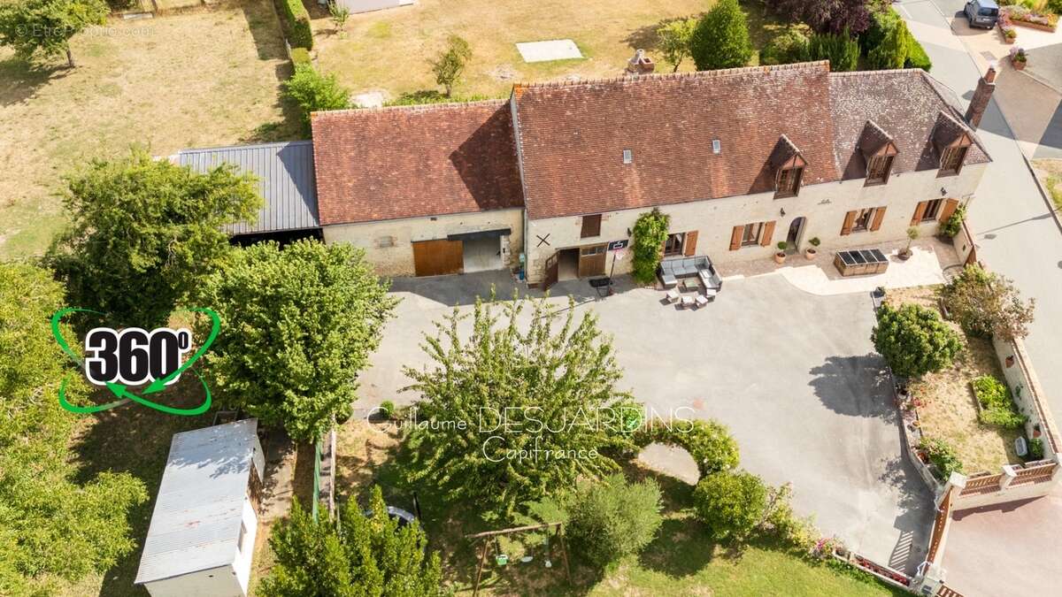 Propriété sur 1.5ha avec maison 7 pièces MONTS SUR ORNE (61) - photo 2