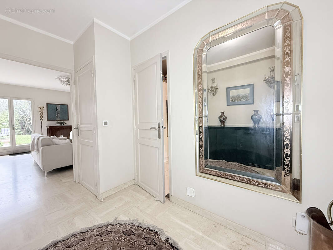 Maison à RUEIL-MALMAISON