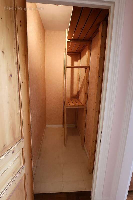 Appartement à MAISONS-ALFORT