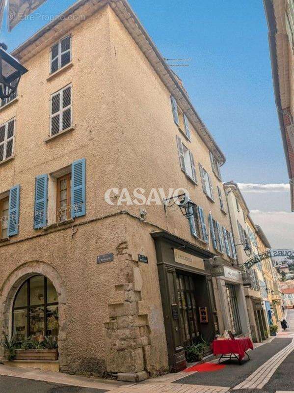 Appartement à HYERES