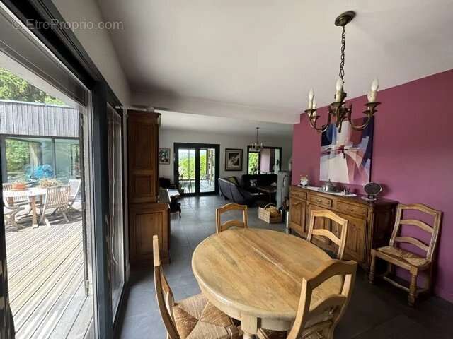 Maison sur 6300 m² de terrain - photo 4