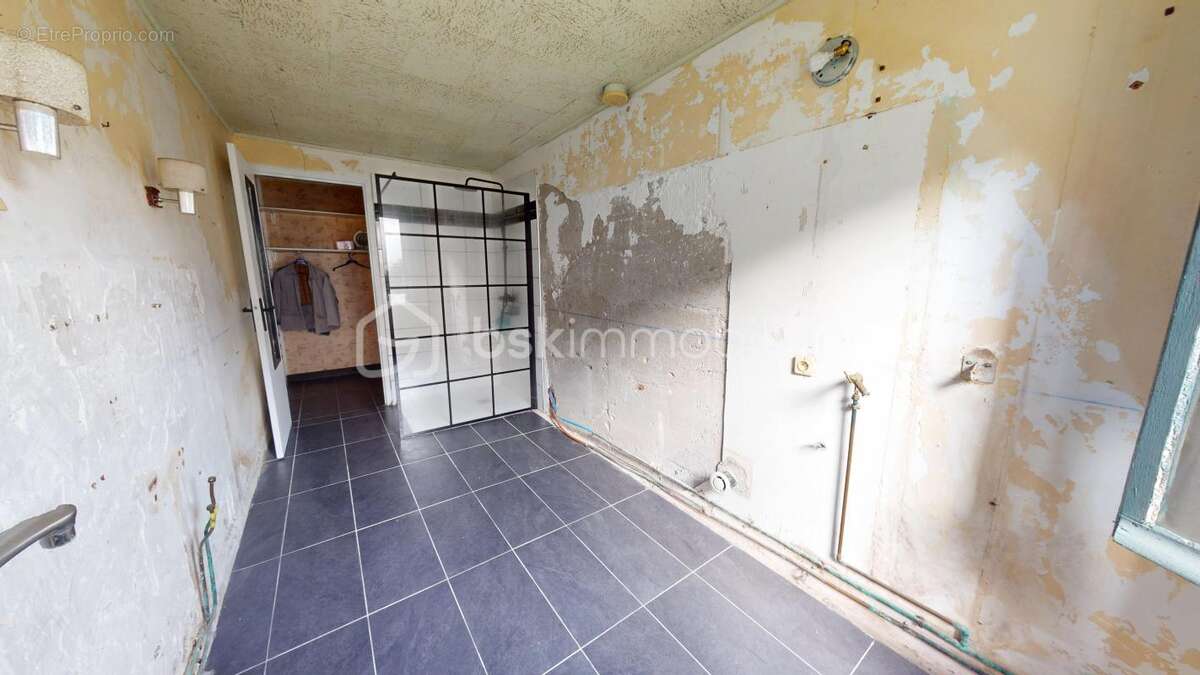 Maison à BEAUNE-LA-ROLANDE