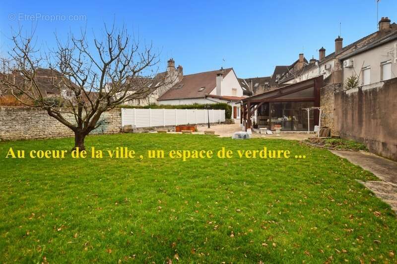 Maison à CHALON-SUR-SAONE