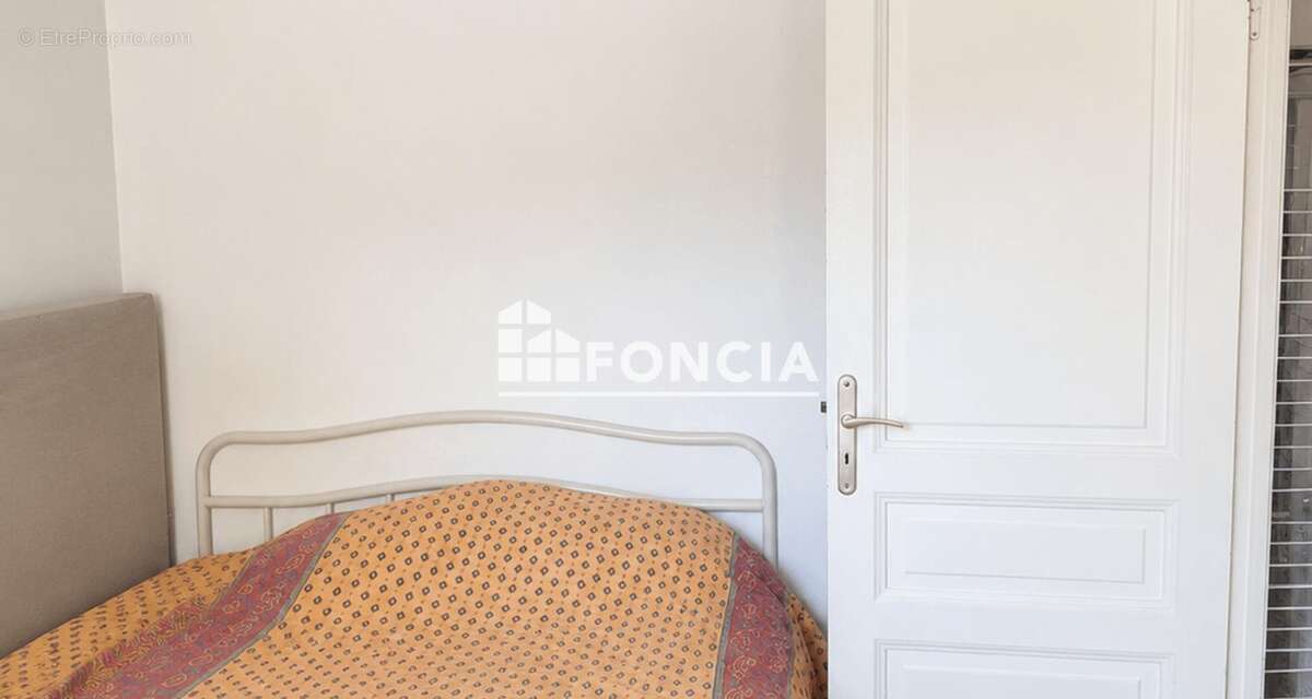 Appartement à COGOLIN