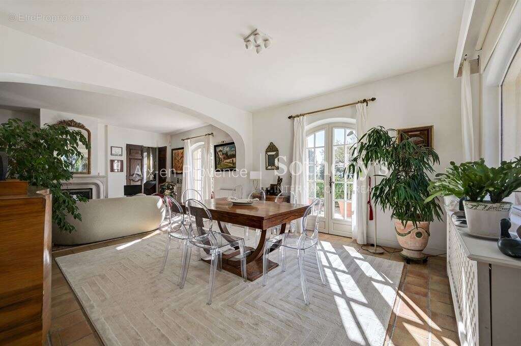 Maison à AIX-EN-PROVENCE