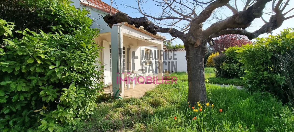 Maison à LAPALUD