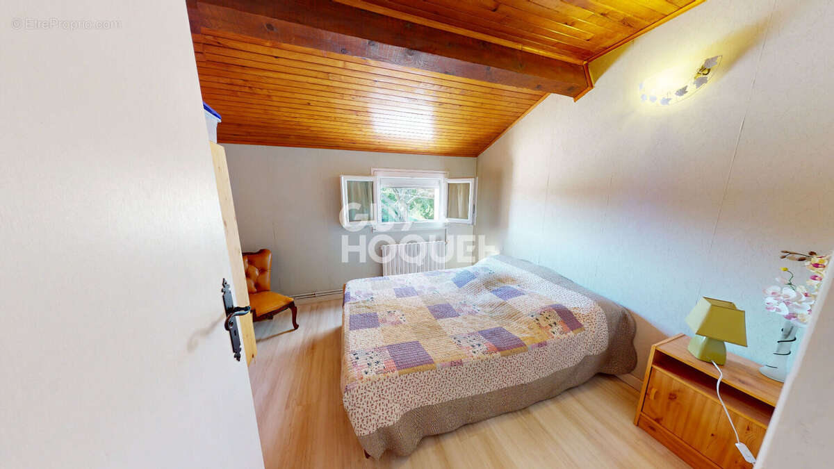 Maison à ETOILE-SUR-RHONE