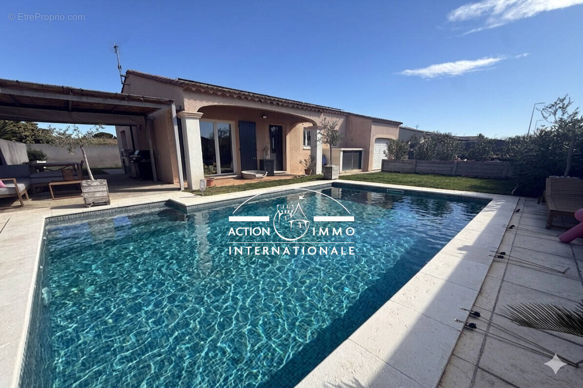 Maison à SAINT-MARTIN-DE-CRAU