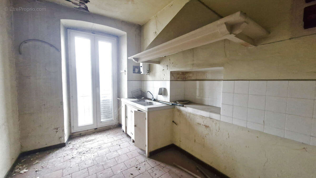 Appartement à CORTE