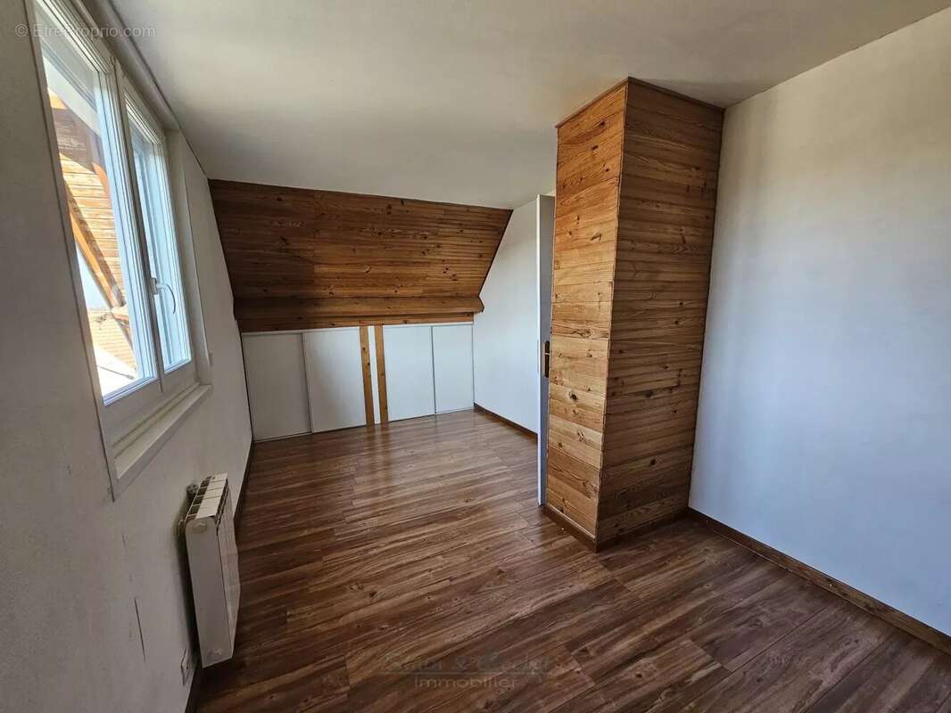 Maison à VILLEMANDEUR