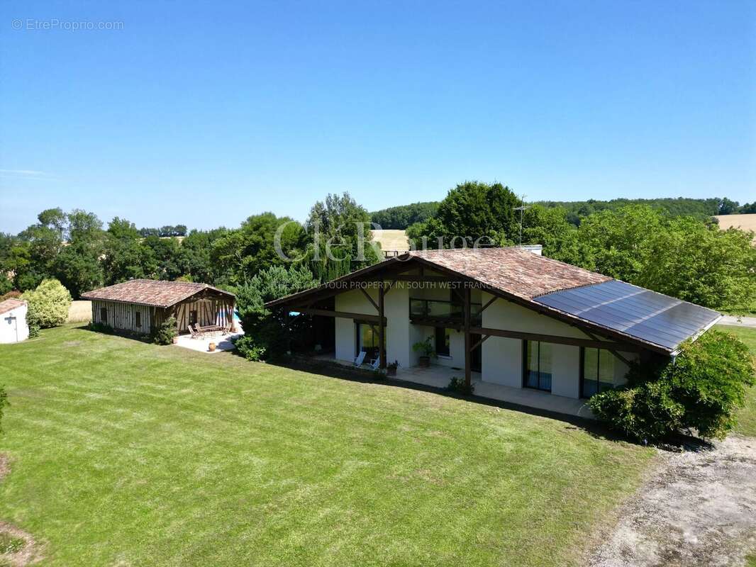 Maison à CASTELJALOUX