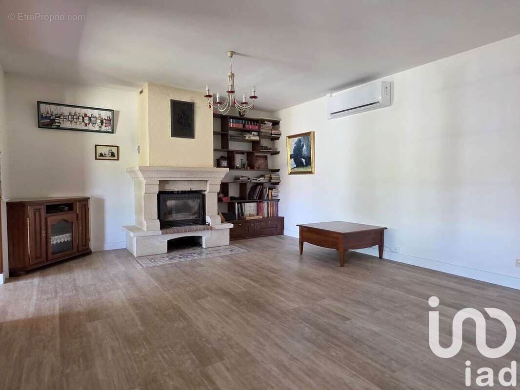 Photo 6 - Maison à ASNIERES-SUR-NOUERE