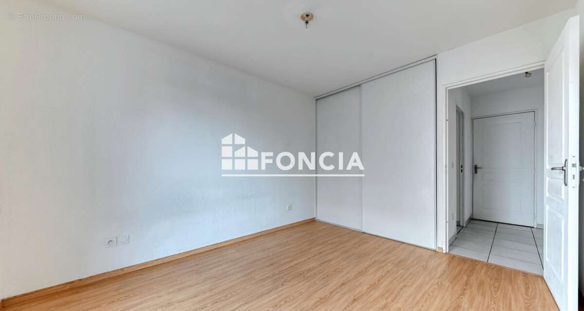 Appartement à LYON-8E