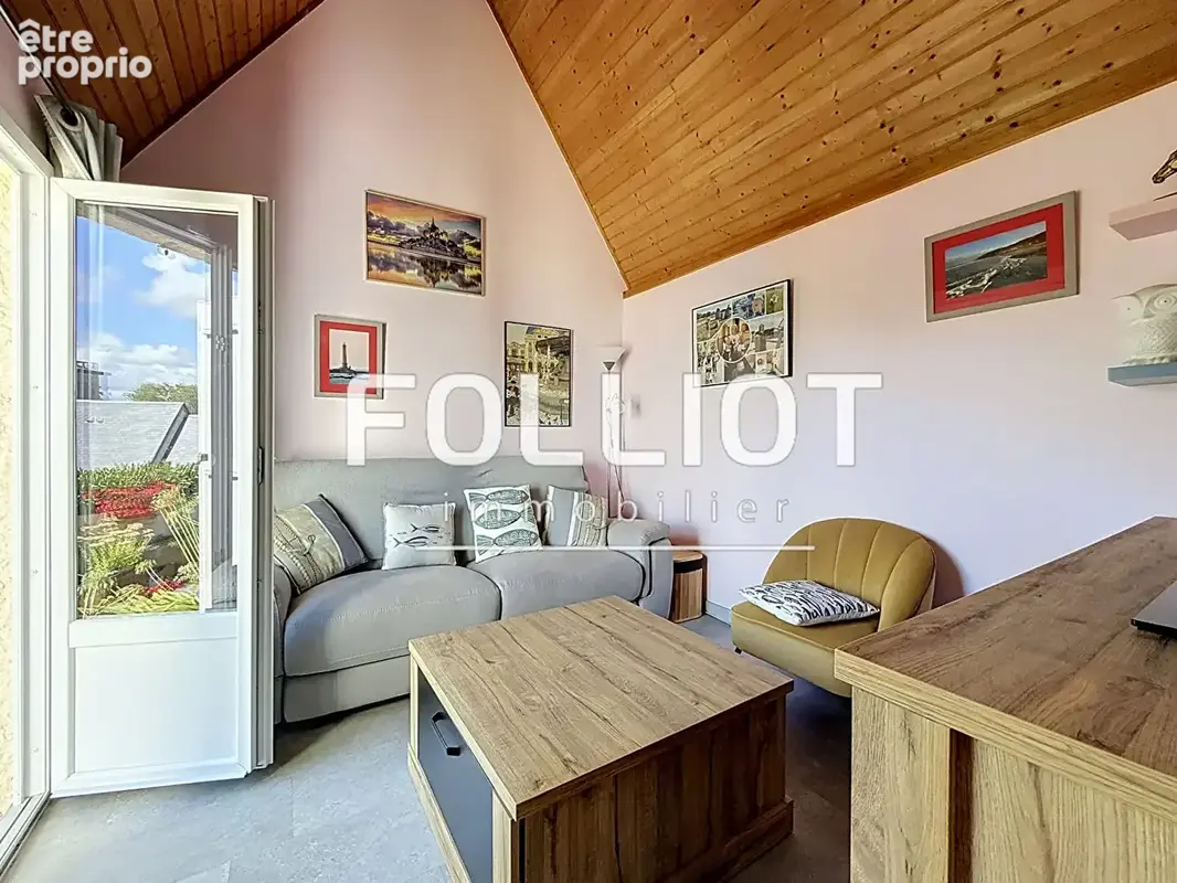 A Vendre Ferme de Carteret rénovée avec goût avec autonomie de plain pied - photo 5
