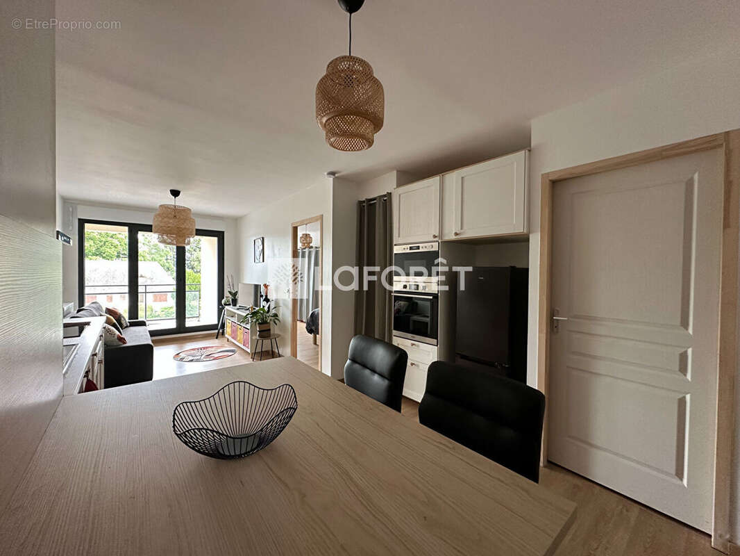 Appartement à CAGNY