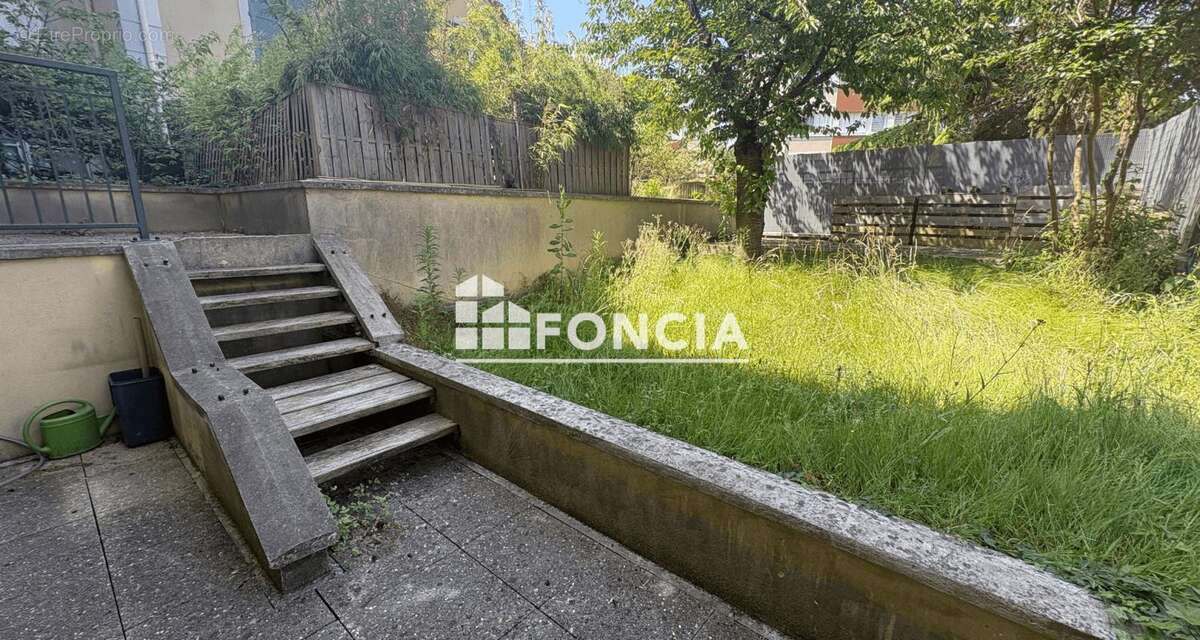 Appartement à THIAIS