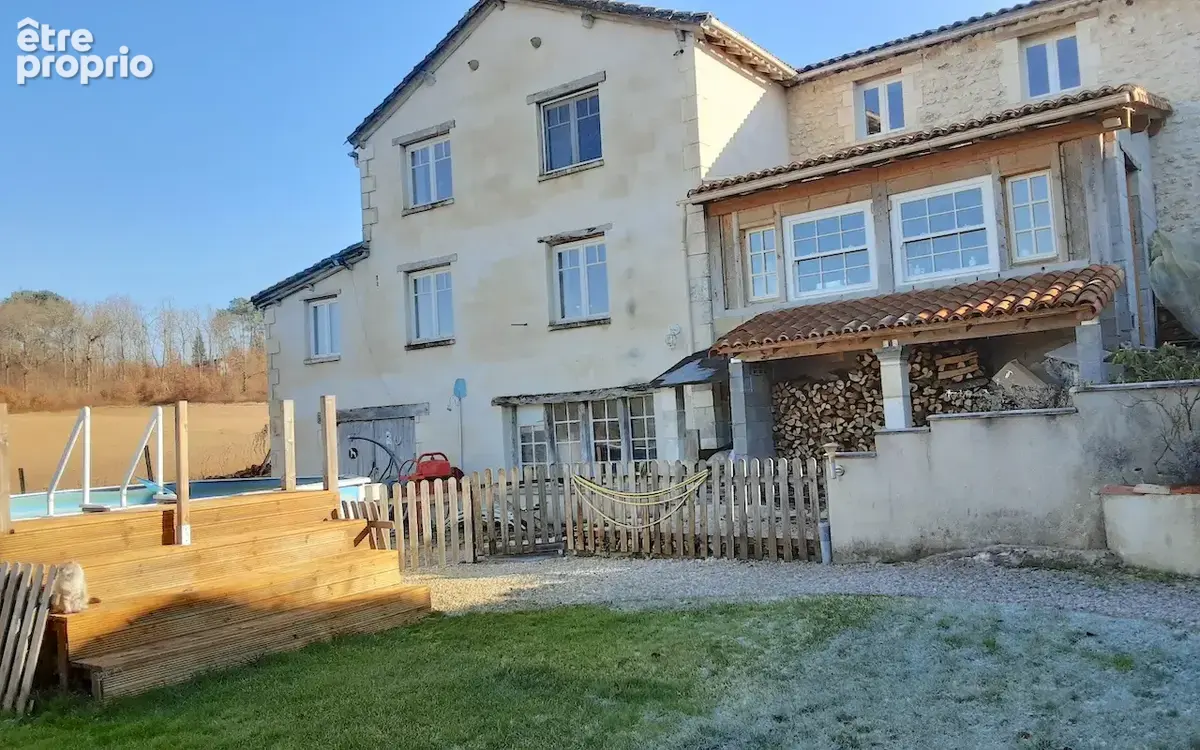 2 maisons en pierre renovée au calme, avec atelier sur terrain d'environ 1500m2 - photo 20