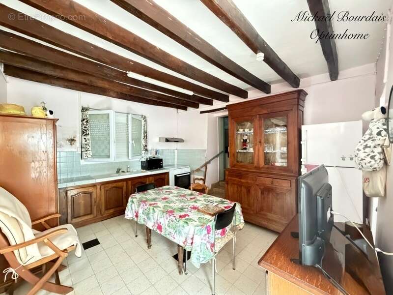 Maison à DISSE-SOUS-LE-LUDE