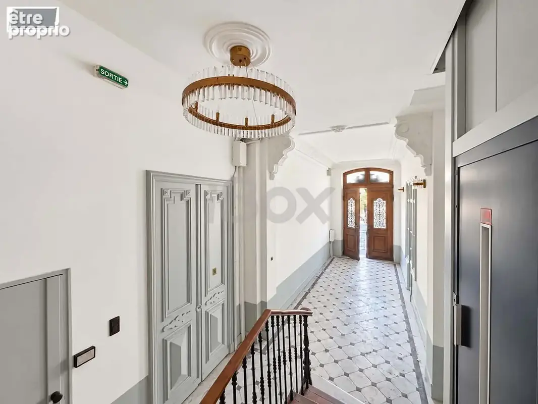 Toulon centre place de la liberte - appartements a rehabiliter - photo 9