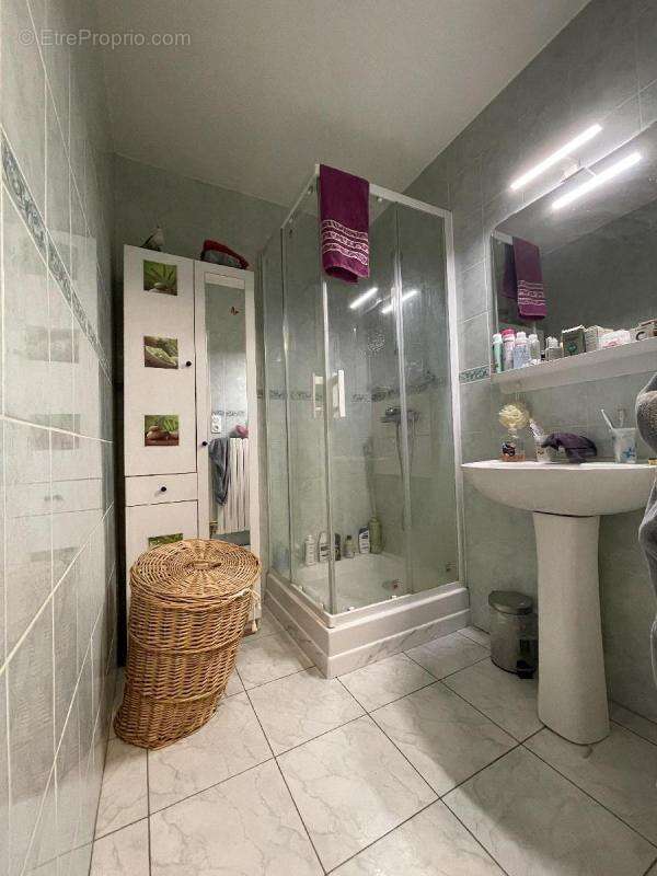 Maison à SAINT-SEBASTIEN-SUR-LOIRE