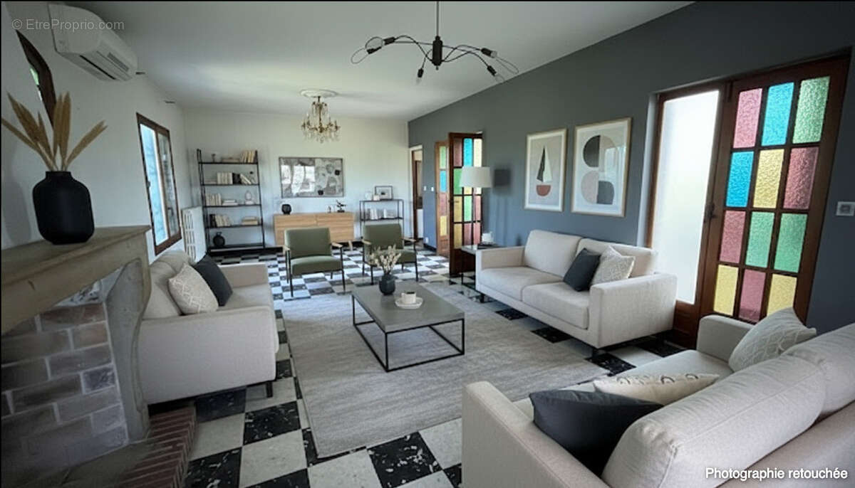 Maison à ROQUEBRUNE-SUR-ARGENS