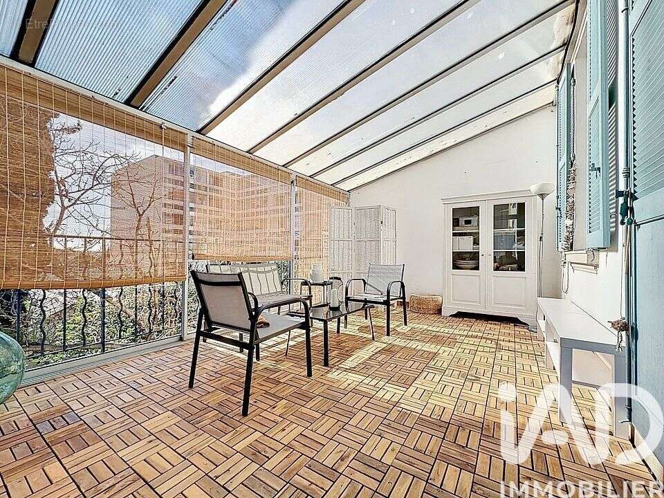 Appartement 123 m² à Hyeres  - photo 2