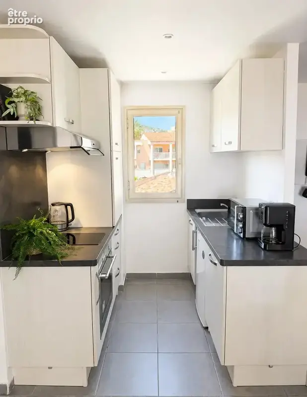 EXCLUSIVITÉ Golfe-Juan, 2/3P , aperçu mer - Résidence avec piscine - Parking. - photo 4