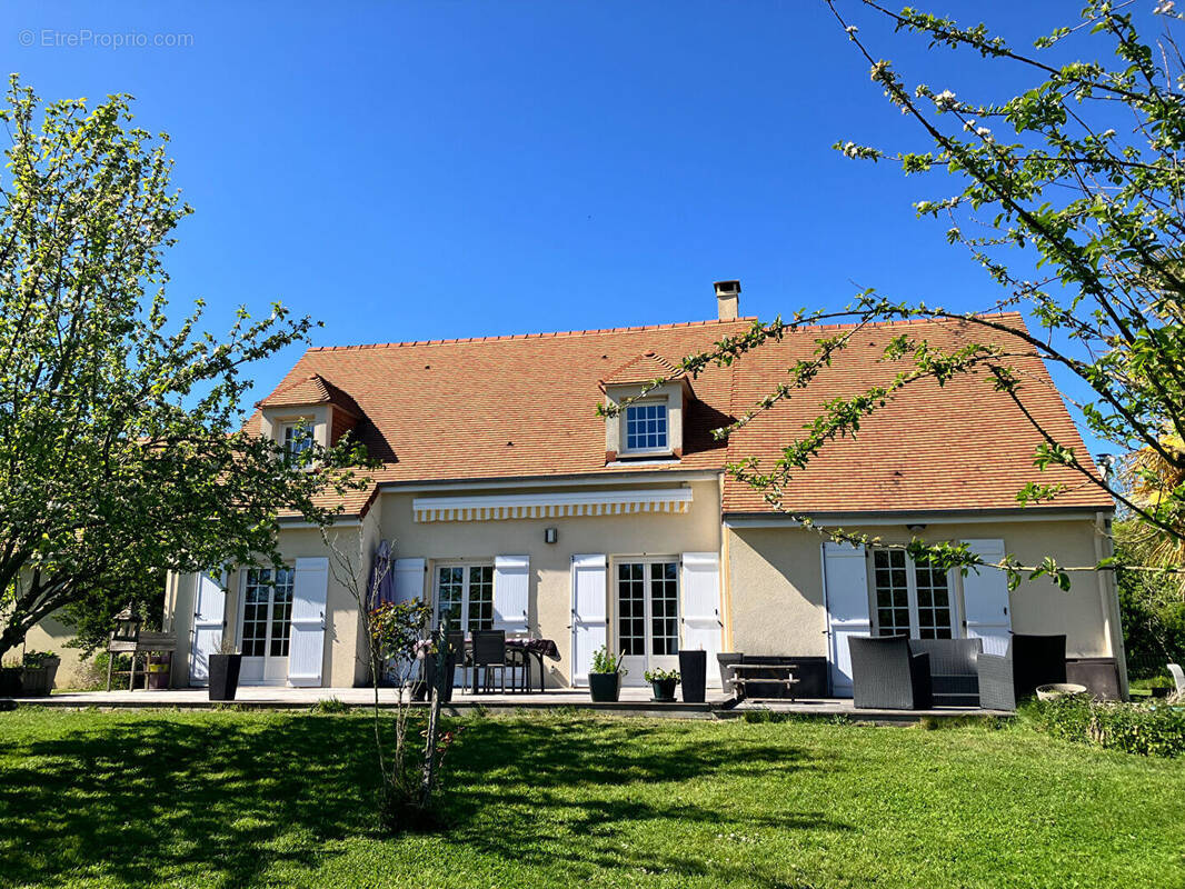 Maison à BEAUMONT-EN-AUGE