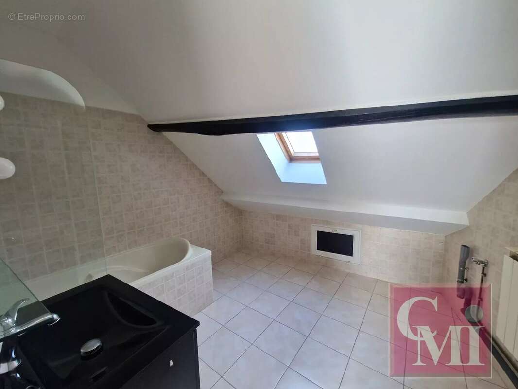 Appartement à BREUILLET