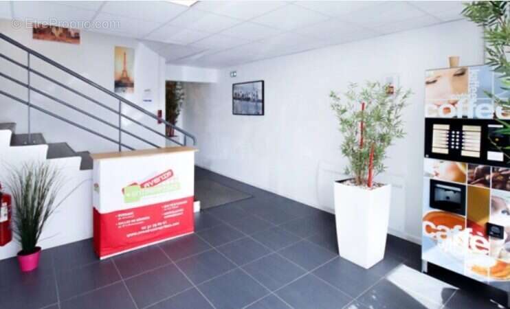 Commerce à CARPIQUET