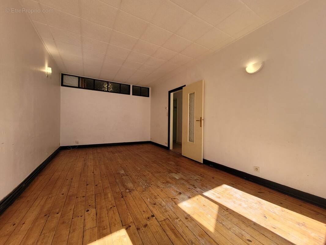 Appartement 63 m² à Avesnes-Sur-Helpe  - photo 2