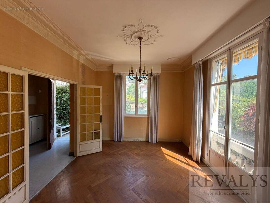 Alpes-maritimes (06)  nice valrose  vente hôtel particulier - photo 7