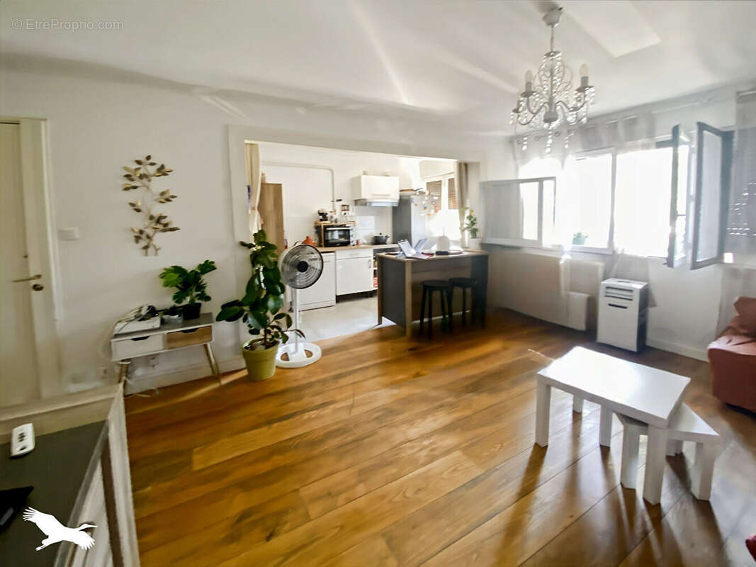 INVEST - Appartement Marseille 3 pièce(s) 63 m2 - photo 4