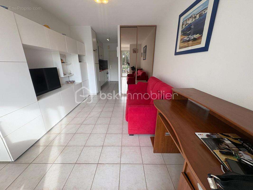 **** nouveauté * appartement t2 * proche commerces * la grande motte * parking **** - photo 2