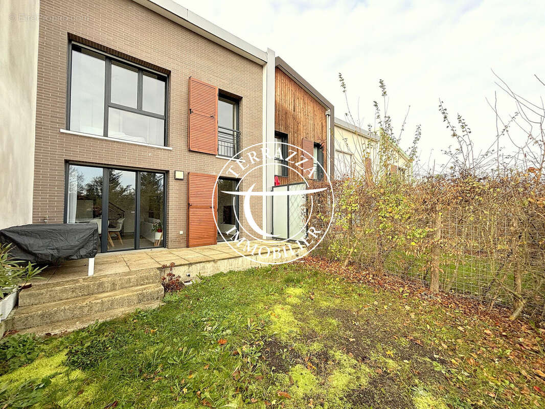 Appartement à LOUVECIENNES