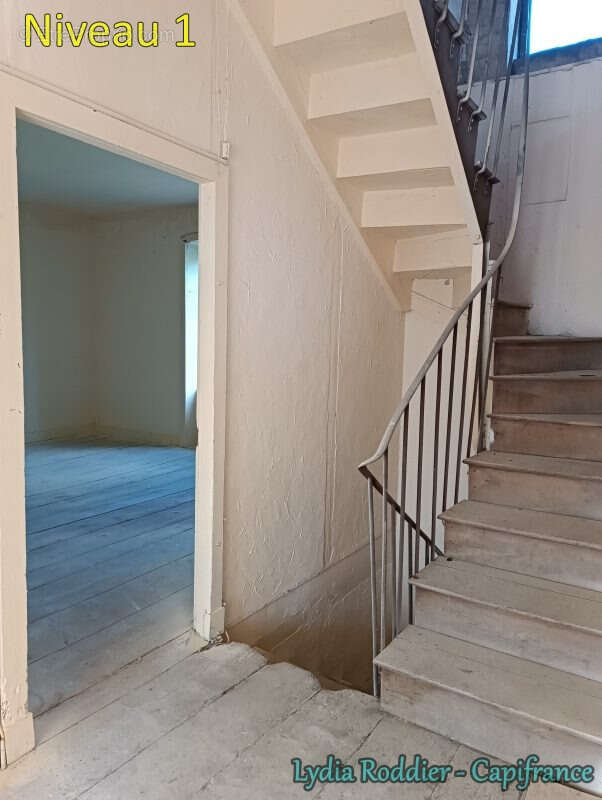 Maison de maître de 10 pièces avec terrain RARE à Thiers (63300) - photo 8