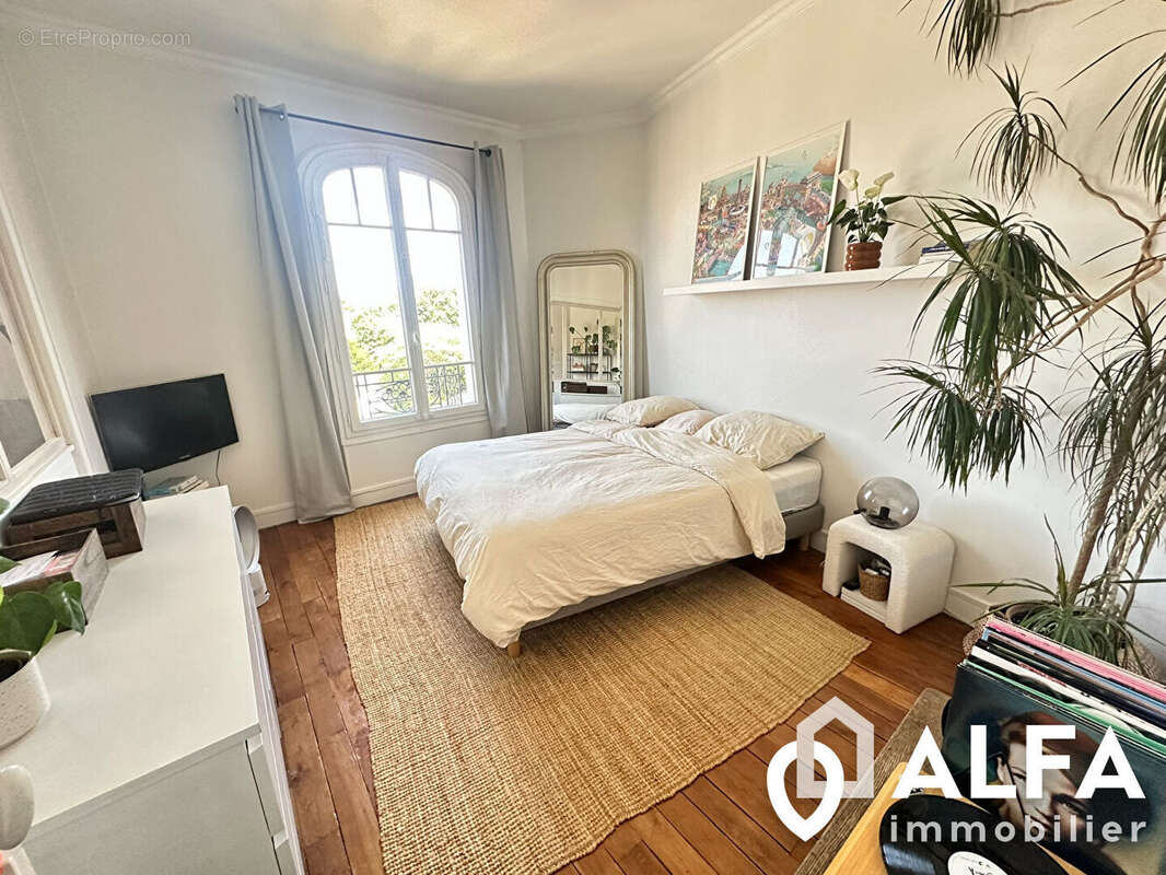 Appartement à ENGHIEN-LES-BAINS